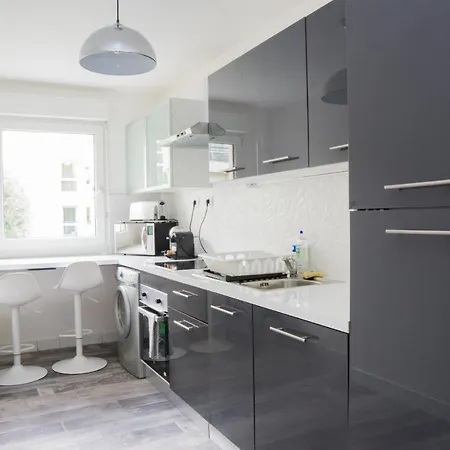 Exigehome-beautiful Apartment, 2 Bedrooms 70m2 15 Min From Paris Rueil-Malmaison